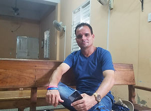 Pastor_Yusleiby_MANOS_ABIERTA_(2) (1).jpeg