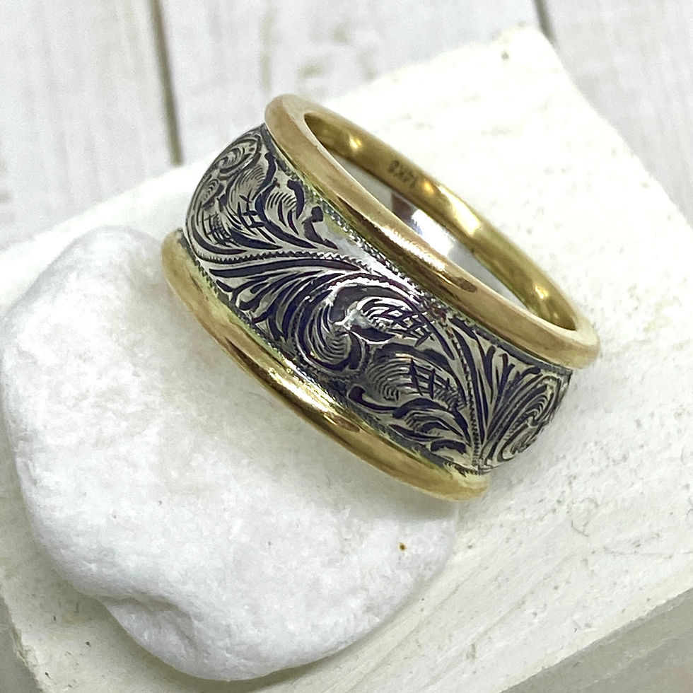 Thumbnail: Golden Scroll Band