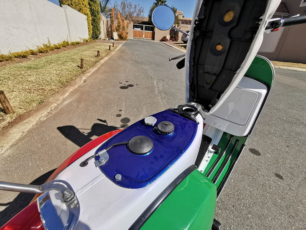 Thumbnail: 2004 Vespa PX200 Electric start
