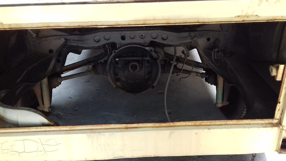 Thumbnail: 2 x 1975 Volkswagen kombi's projects