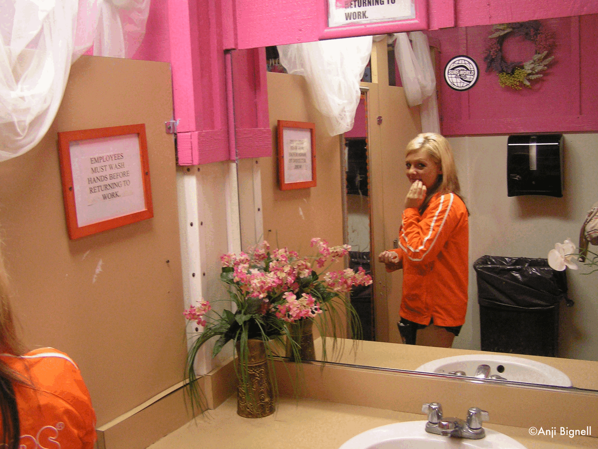 Hooters girl in the bathroom, Florida