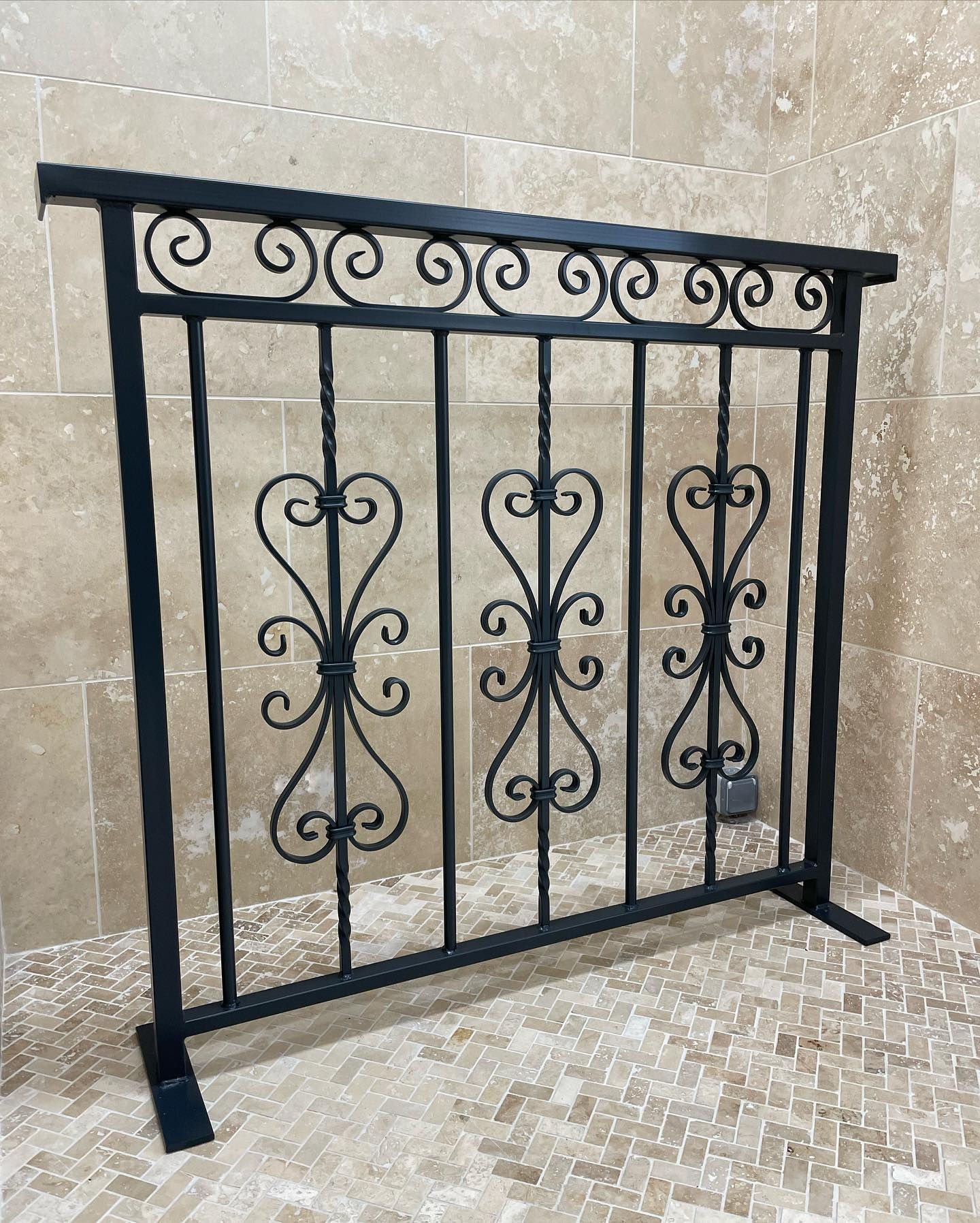 GARDE CORPS EN FER FORGÉ