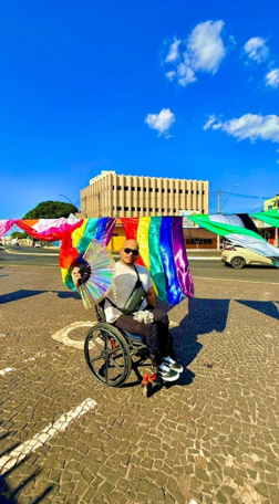 Os pesos que Mateus Assis levanta fora do tablado