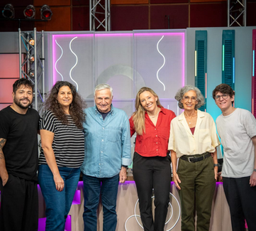 Cazabacterias en la cocina Claudia Degrossi y Roxana Furman en la tv publica