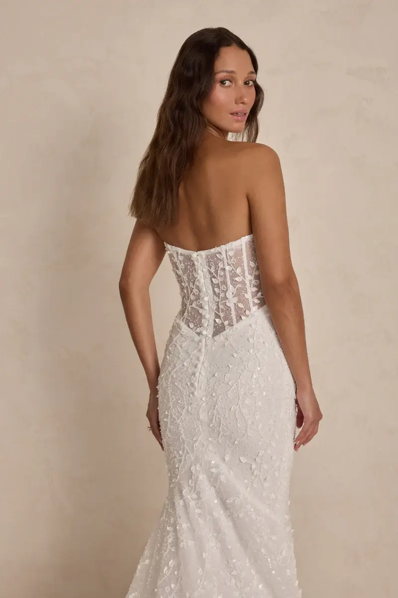 Thumbnail: MWL Bride - Ollie Sample Dress - Size 10