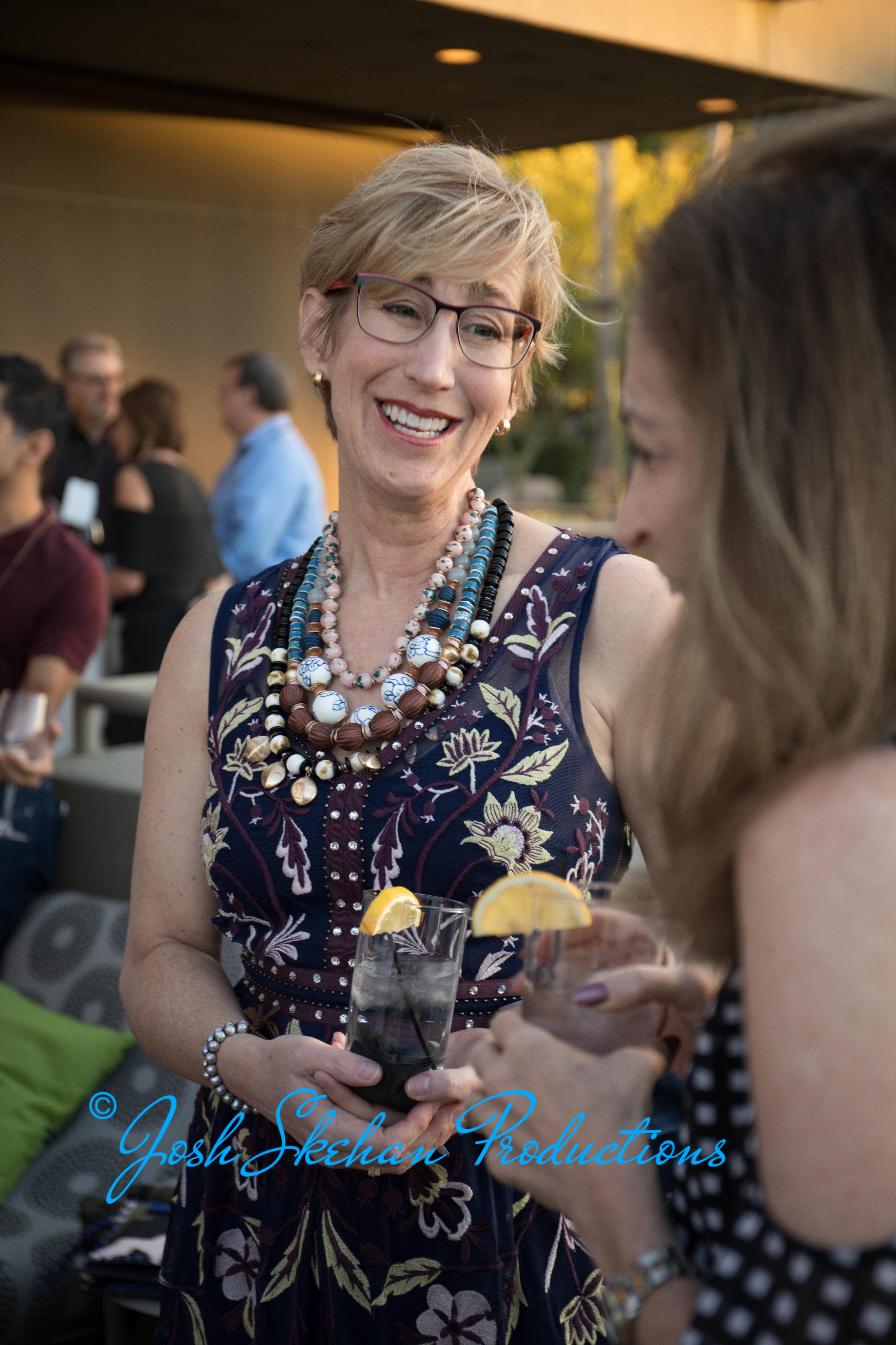92 event photographer - cocktails - frie