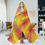 Miniatura: TYE DYE YELLOW Hooded Blanket