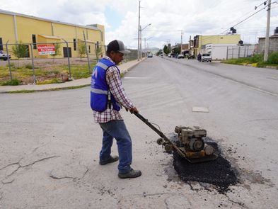 Atendió Municipio más de mil 900 baches esta semana 