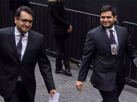 Se amparan hijos de López Obrador