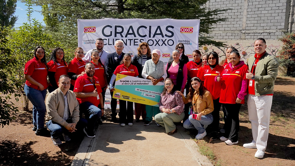 OXXO entrega 308 mil pesos por redondeo al Hogar del Abuelo, en Cuauhtémoc