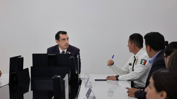 René Chavira revisa estrategia de seguridad y encabeza primer pase de lista a la Policía Municipal