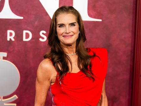 Brooke Shields revela por qué le dice "no" al bisturí