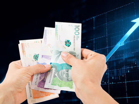 Petro dice que volvería a subir el salario mínimo si el Banco de la República continúa subiendo tasas de interés