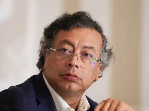 Se agrava crisis diplomática con Israel: Petro expulsó a toda la delegación de ese país en Colombia