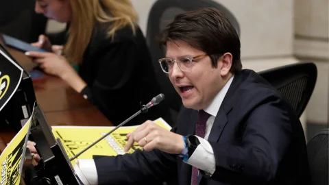 Despliegue investigativo de la Fiscalía ante el atentado contra el precandidato Miguel Uribe Turbay