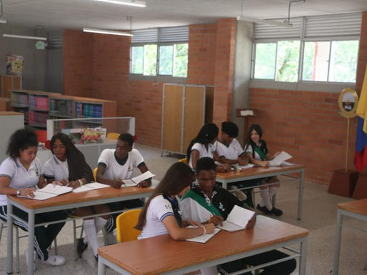 ¡No se deje engañar! No es válido cursar bachillerato en un semestre o un año