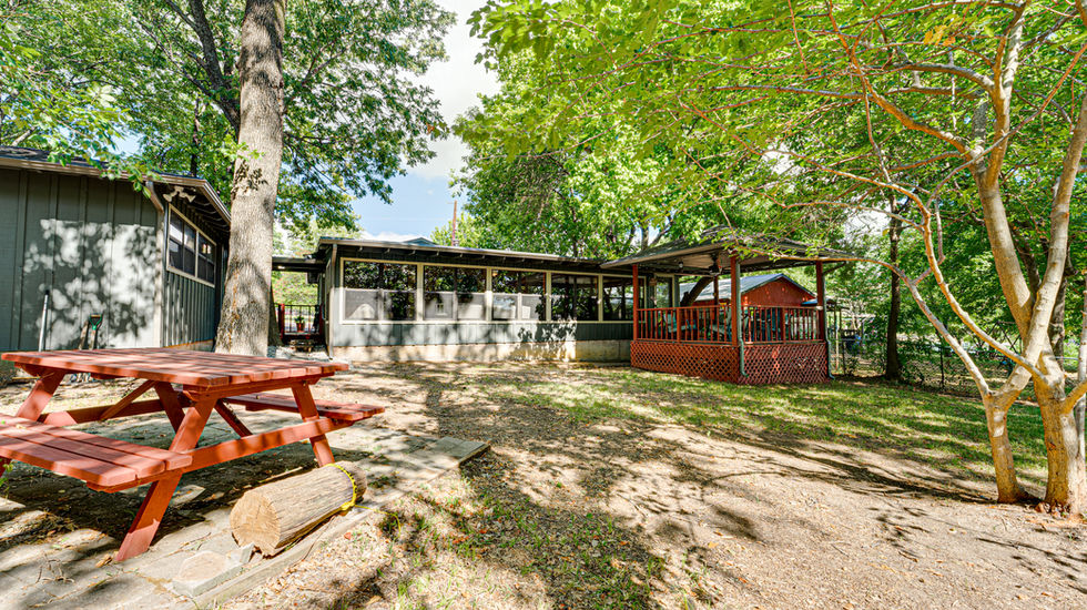 916 Kelolo Ct-10.jpg