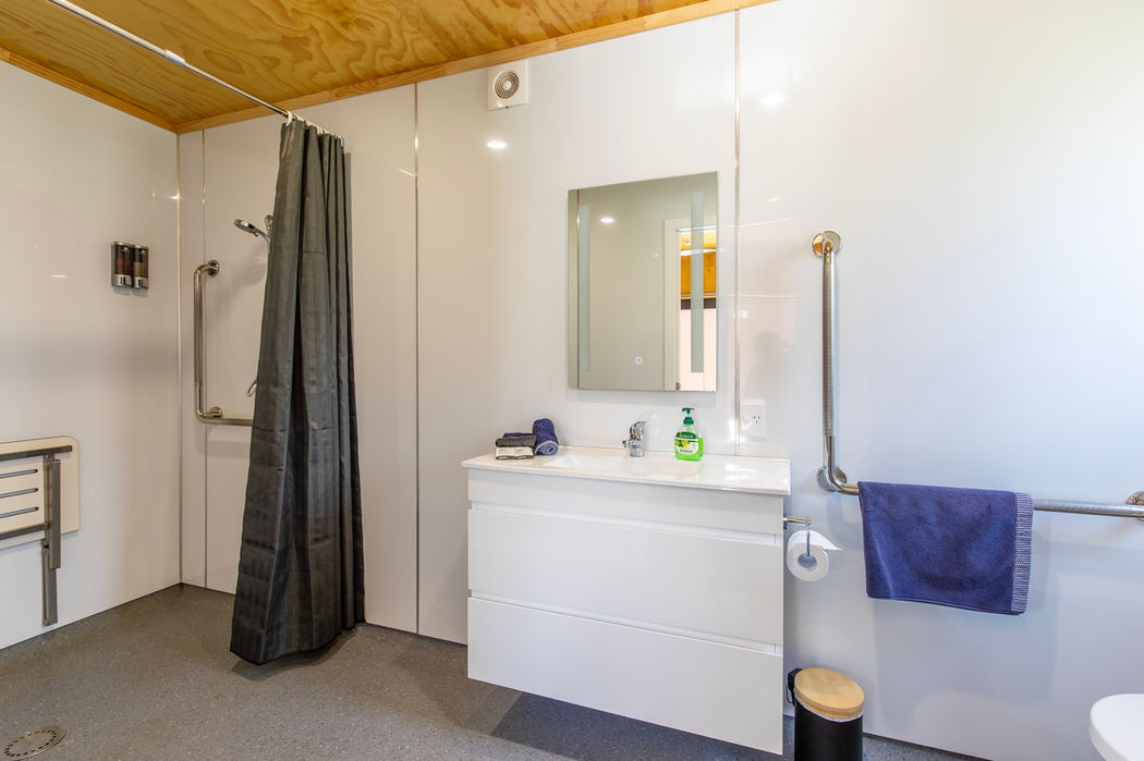 Motuoapa Bay Holiday Park Self Contained Unit