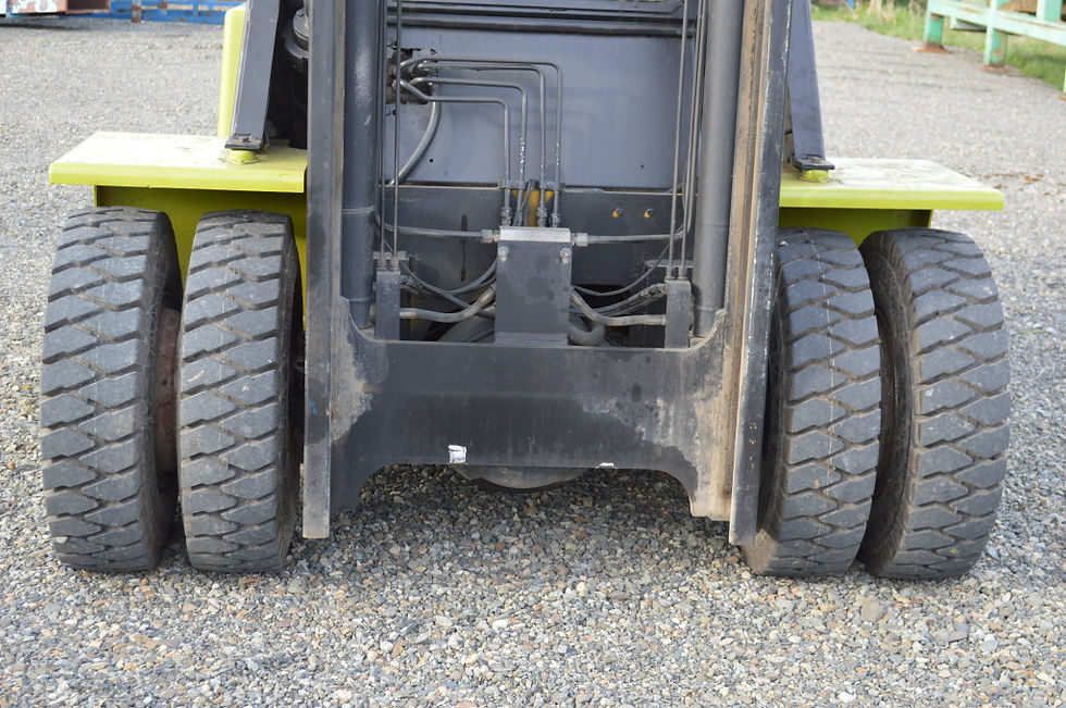 Thumbnail: CLARK FORKLIFT 15,000 LBS.DIESEL PERKINS