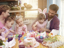 Dye those Easter eggs in style Without the Mess!