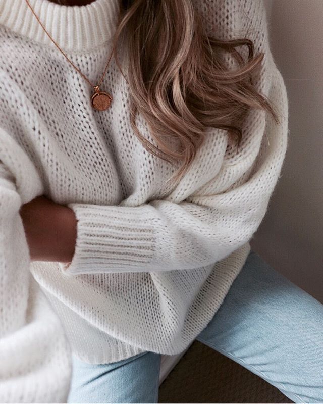 Floofy _outfitbook_ 🐑 #chunkyknits