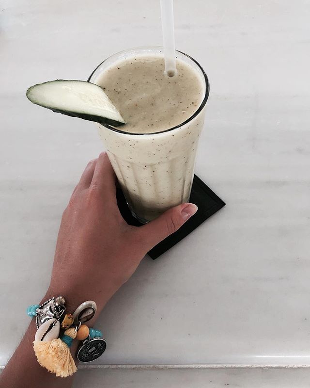 Green avo smoothie