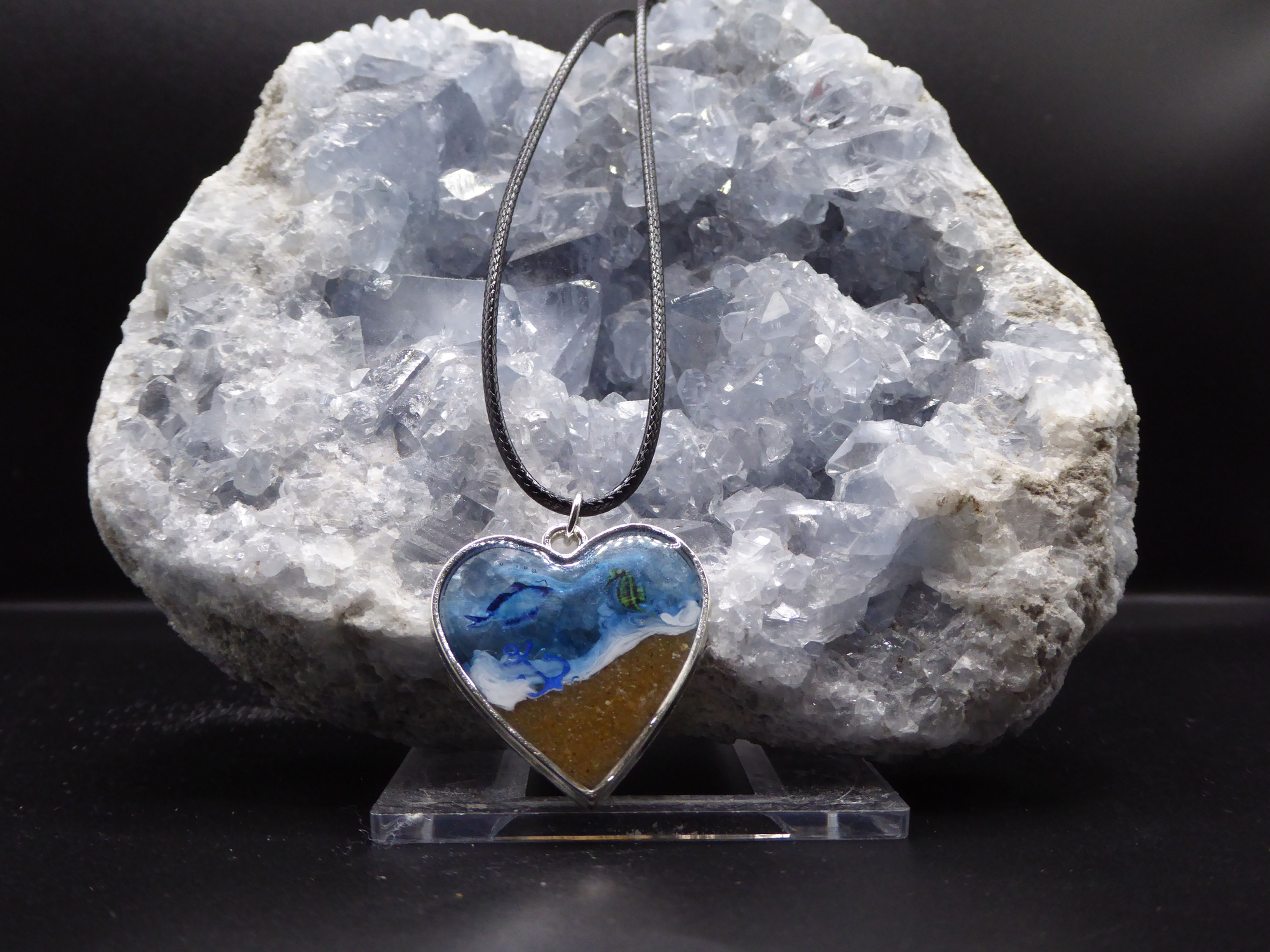 Pendentif « Cœur Océan Ancre » – Cœur plage bleue nuit, deux poissons et ancre