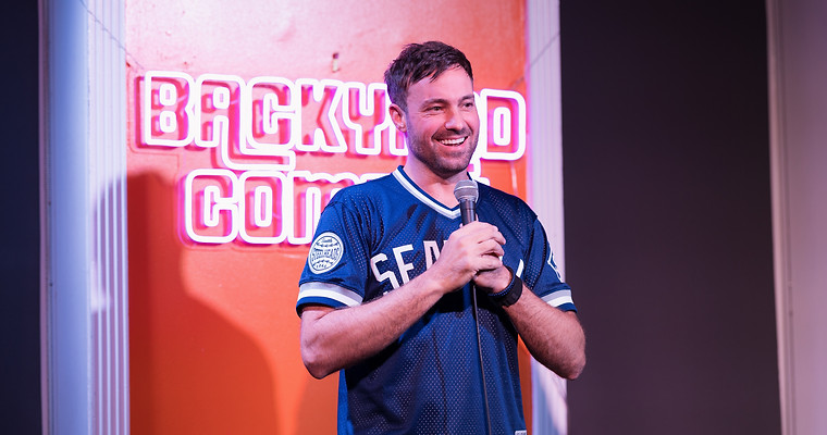 Backyard Sneak-8.jpg