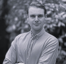 Daniel_website_BW_edited.jpg