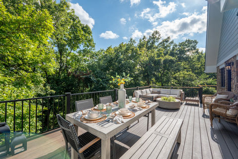 5. Deck