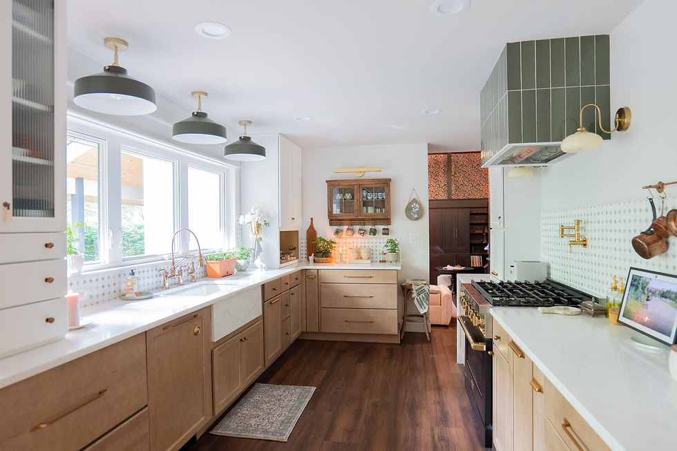 Silent Creek - Kitchen - Kohler- P1132947