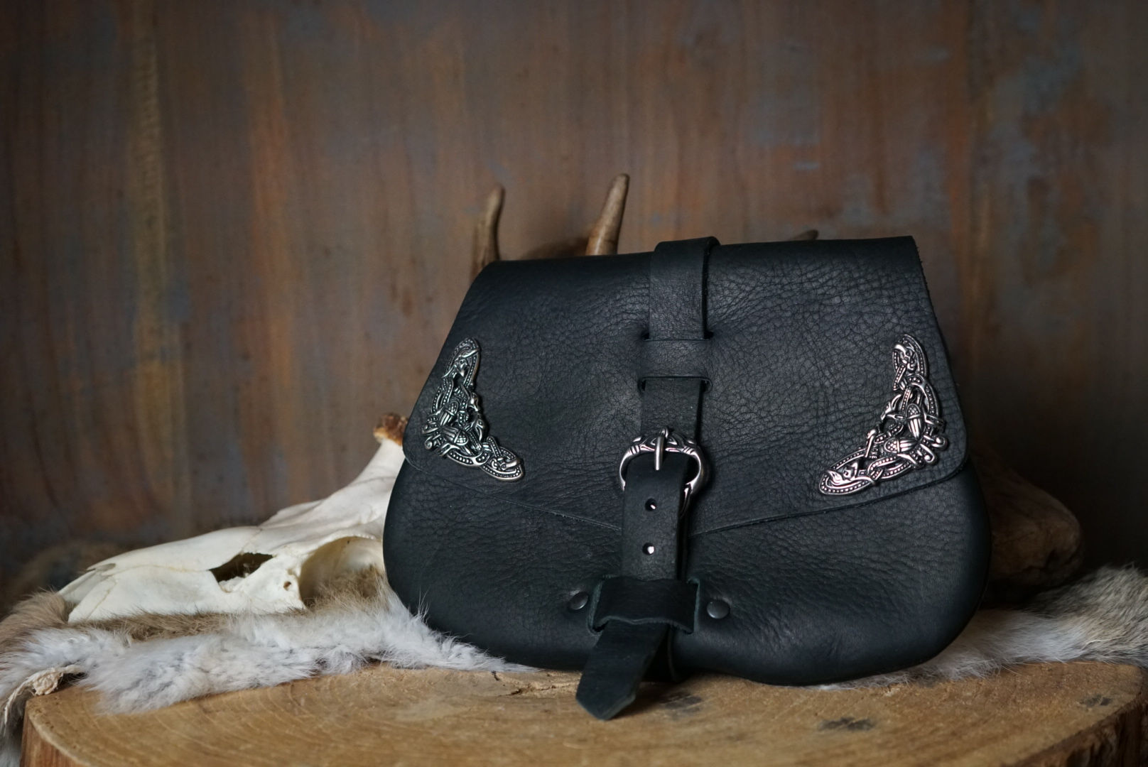 Muriel - Early Medieval Belt Pouch Black