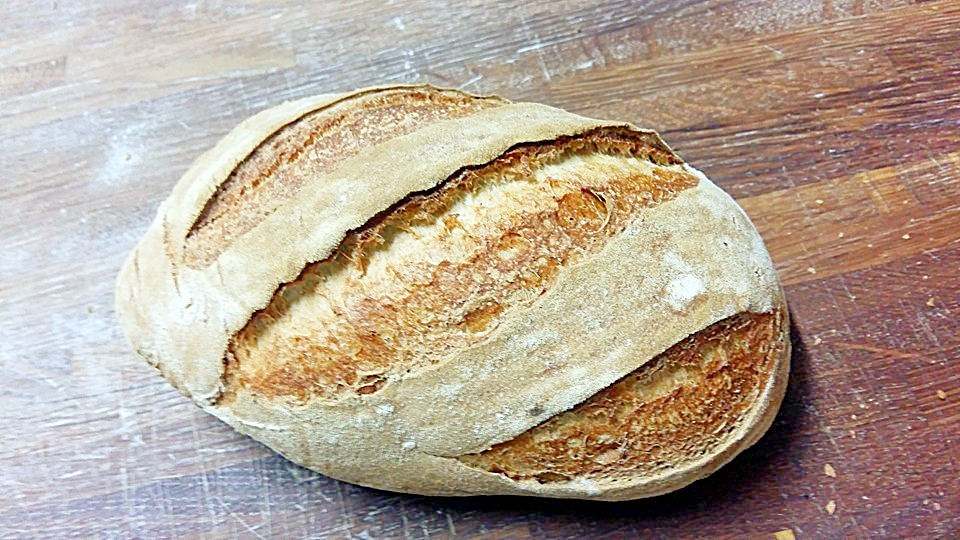 Pane mario d'oria casereccio_edited