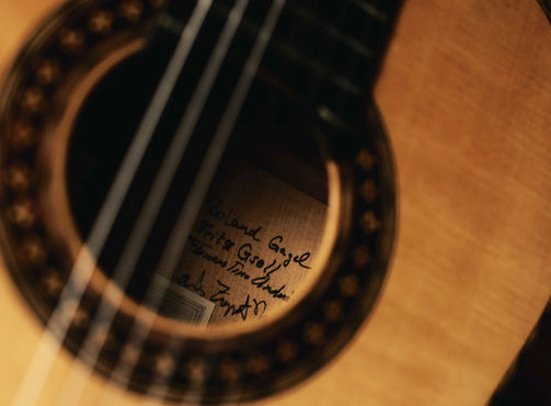 La Amistad
Copyright © Cedric Honings
Courtesy of Medio Siglo