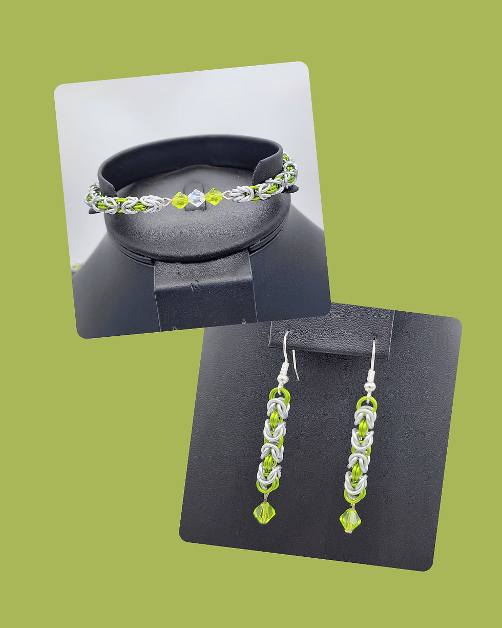 Thumbnail: Lime green and silver jewelry set: bracelet and earrings