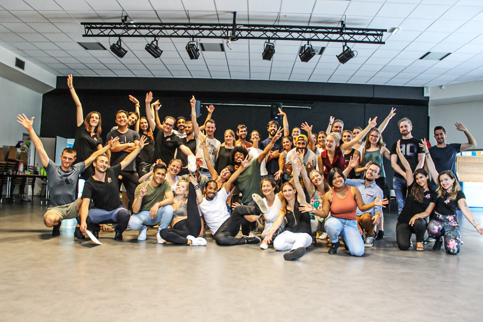 Animation bachata team building entreprise Paris