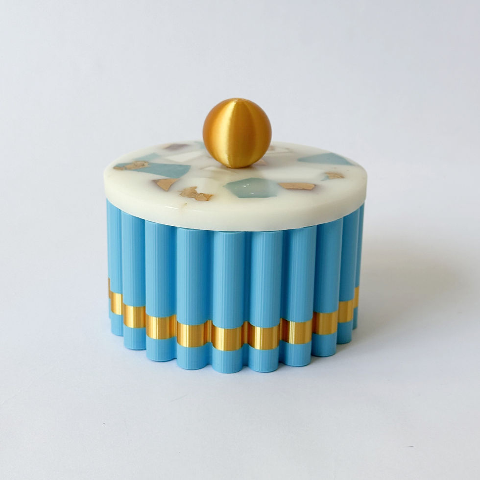Thumbnail: Ofelia: cofanetto - Bianco e azzurro/oro