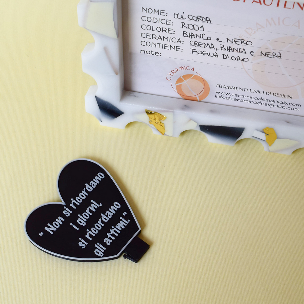 Miniatura: Cornice riCORDA - bianca, nera e crema