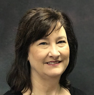 Headshot of Julie Covin