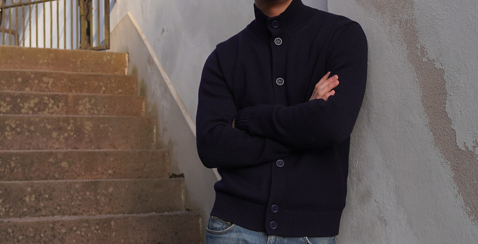 bild vid trappor arm i kors.JPG