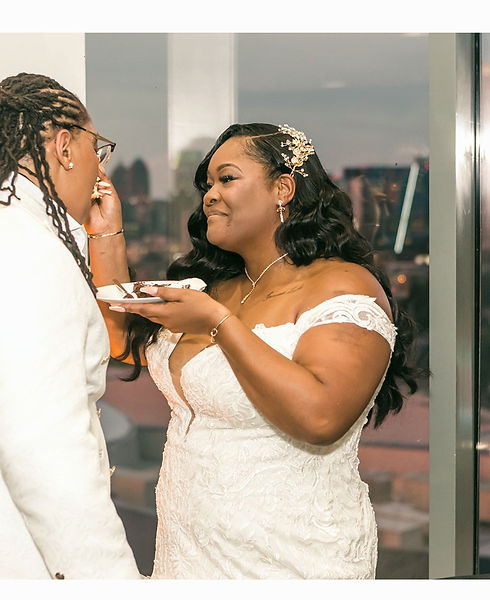 Wedding cake slicing_edited.jpg