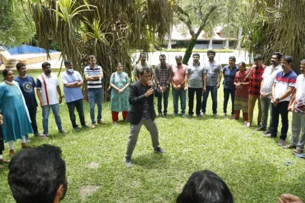 Corporate day out organizer