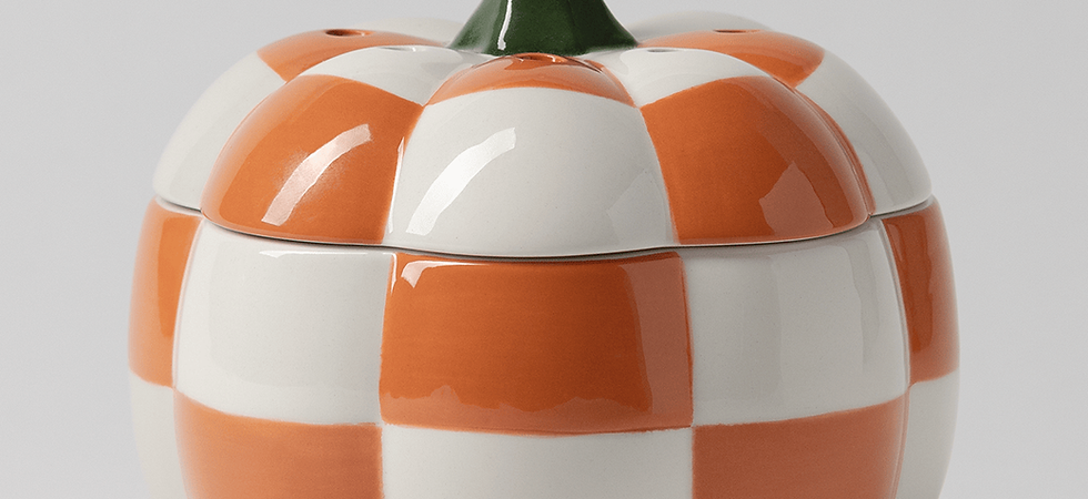 Patchwork Pumpkin Warmer.png