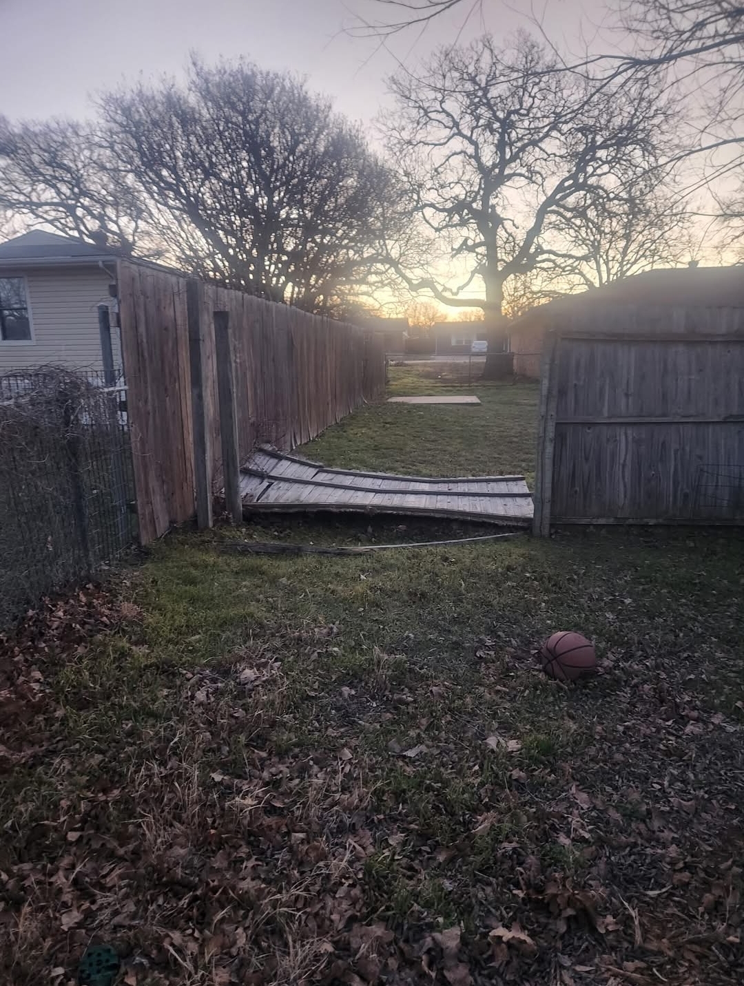 Fence job in North Richland hills