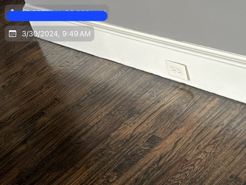 Paint Baseboard - Horseshoe Dallas