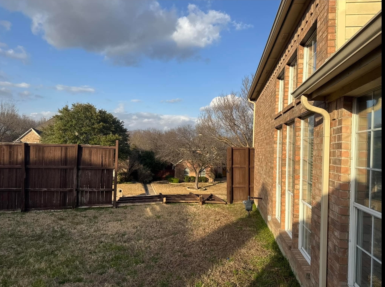 Fence job in Garland