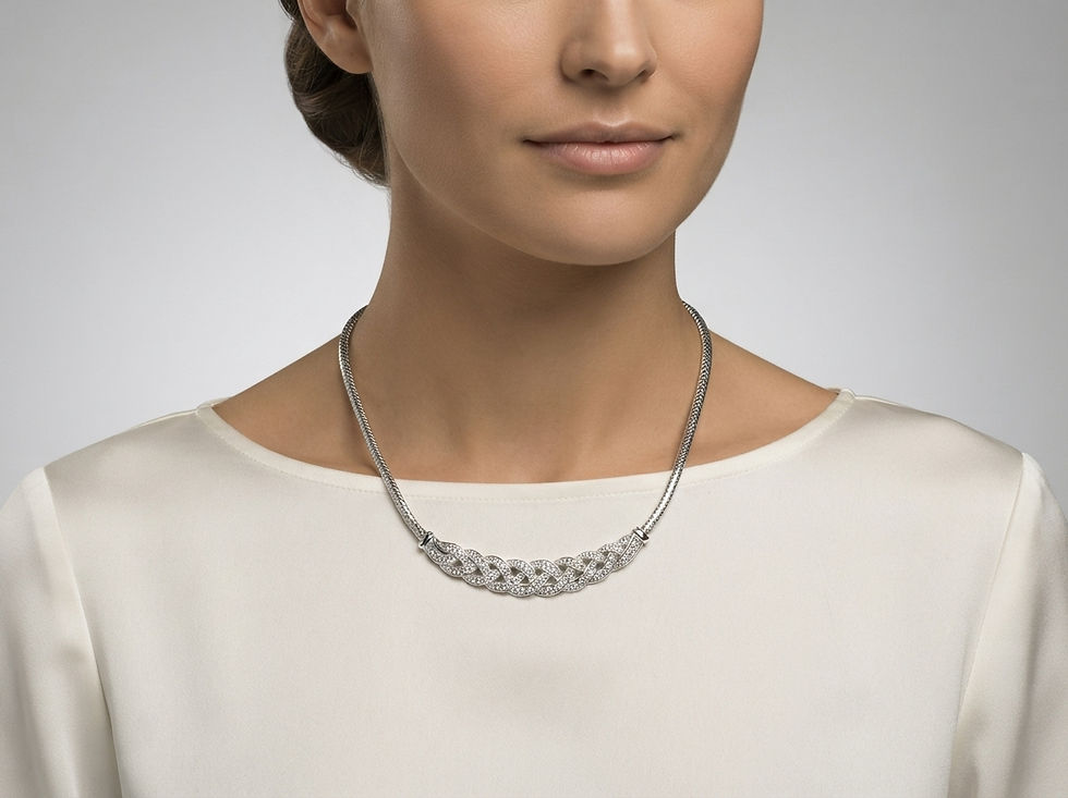 Statement-Kette im Flecht-Design mit langlebiger Veredelung und edlem Glanz.