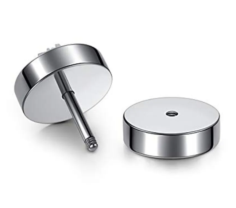Miniaturbild: Robuste Edelstahl Fake Plugs im Hantel-Design mit funkelnder Kristall-Einlage.
