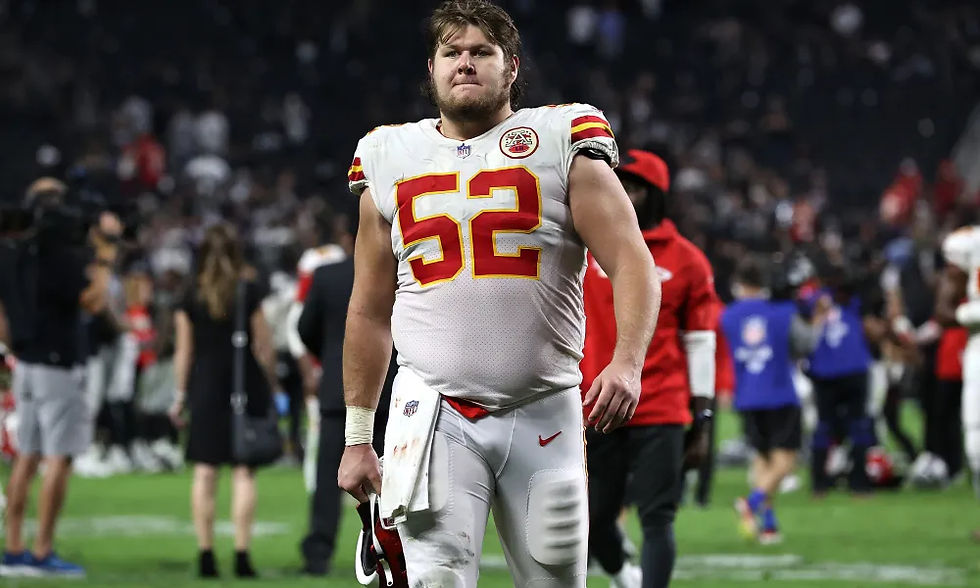 Report: Chiefs and Creed Humphrey Ink Extension