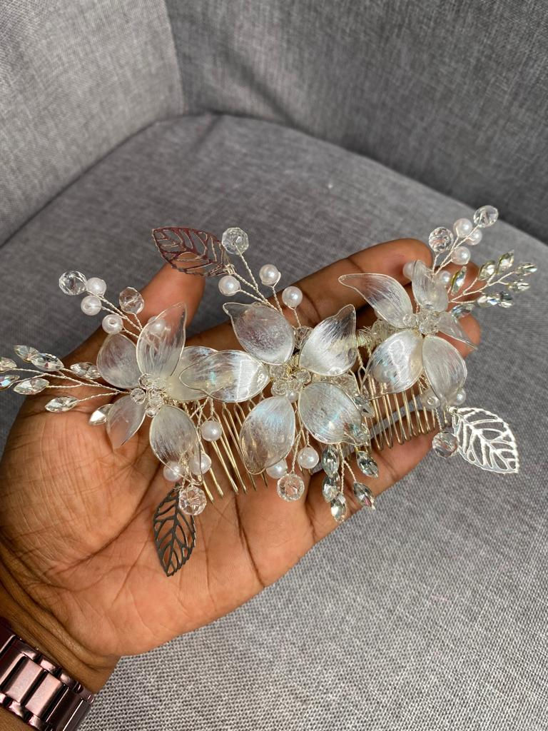 Miniatura: Pente Elza